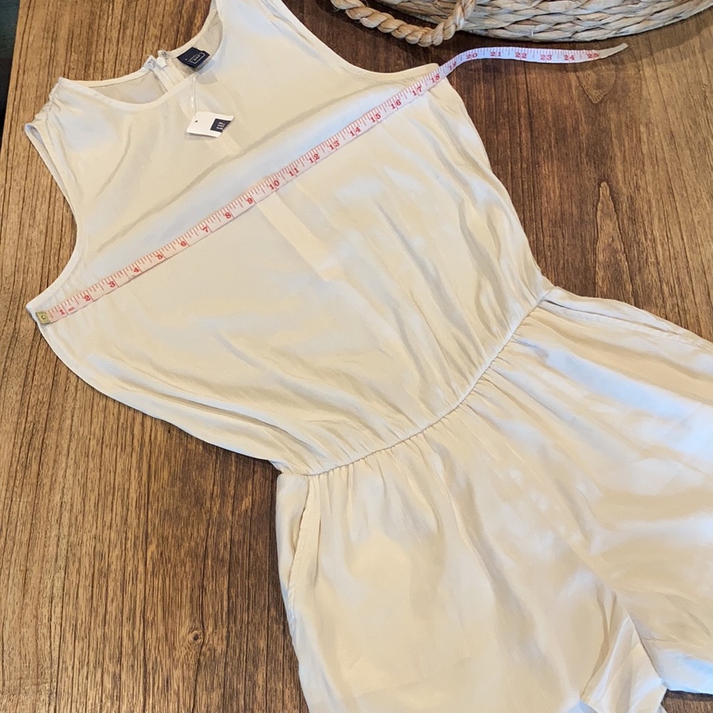 Gap romper - Picture 3 of 6